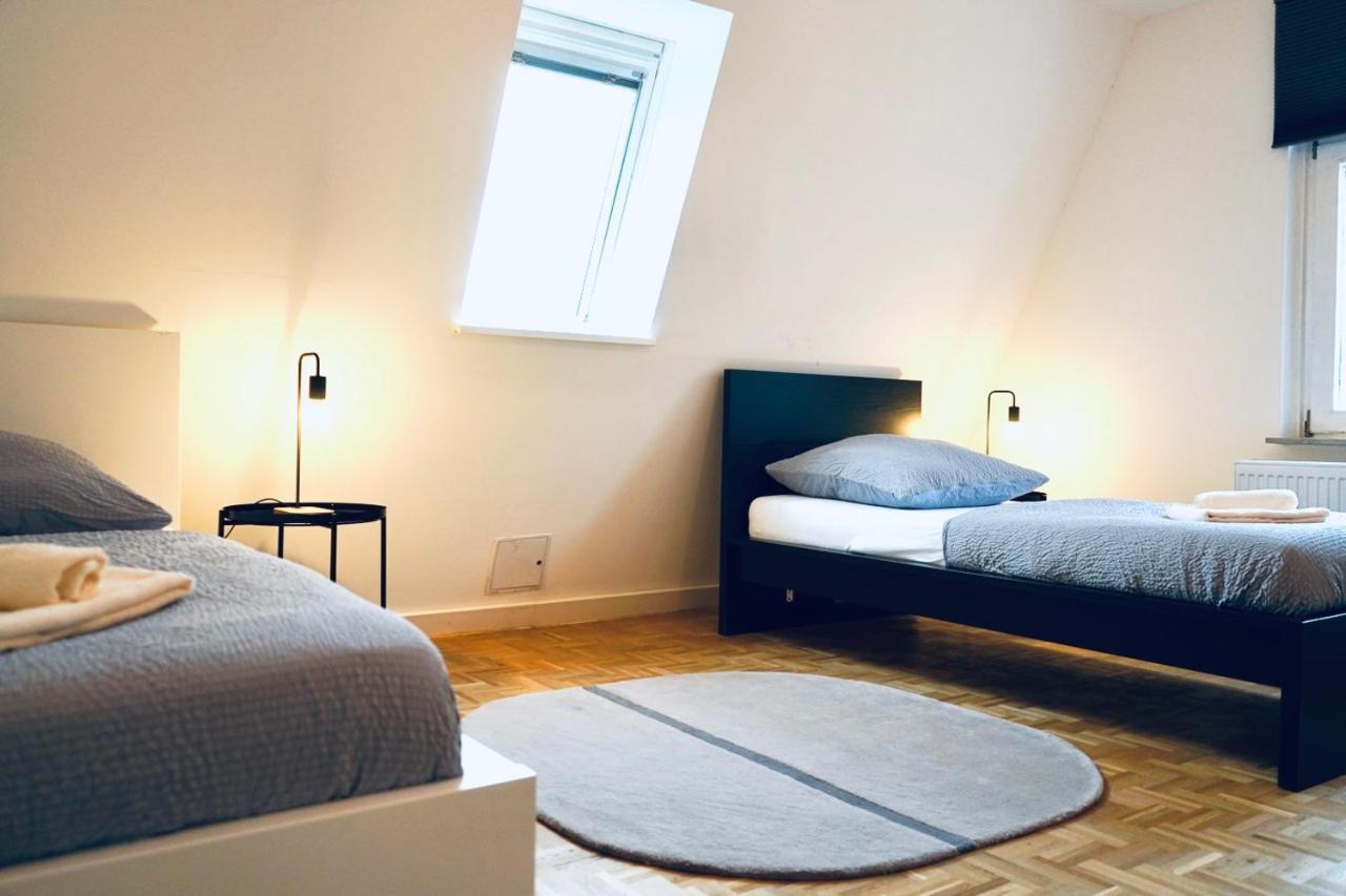 Apartment Geraeumiges Wohnen Fuer 7 Personen- Parkplatz- Waschmaschine- 3 Schlafzimmer Wolfsburg